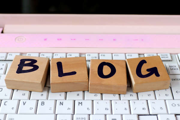 ブログやサイトを作ってアフィリエイト